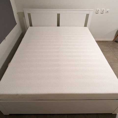 IKEA Bed & Matress