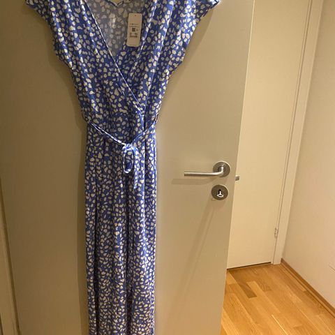 Ny jumpsuit i str M