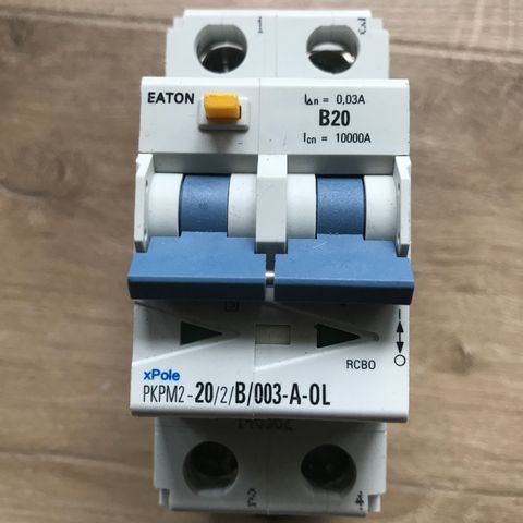 Eaton jordfeilautomat PKPM2 20/2/B/003-A-OL selges.