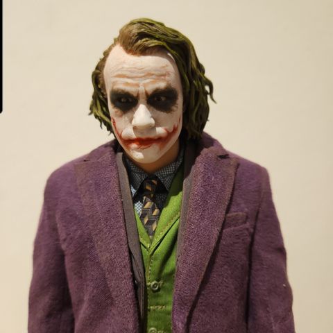 1/6 Inart The Joker: Standard utgave: The Dark Knight: Queen Studios