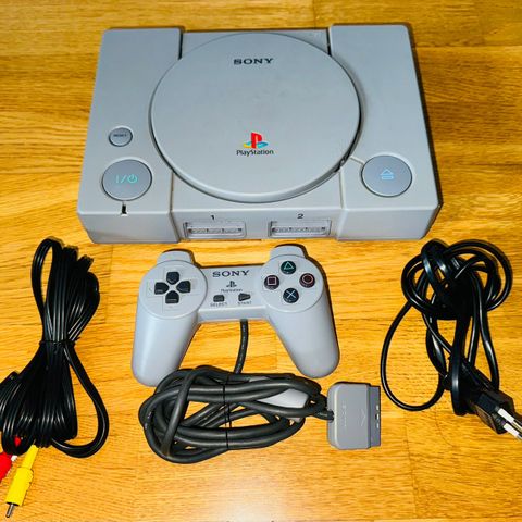 Sony PlayStation 1 SCPH-7502 m/Kontroller PS1