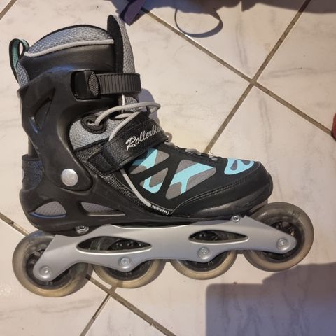 Rollerblade m90 (litt dyrere variant) str 41 Lite brukt.