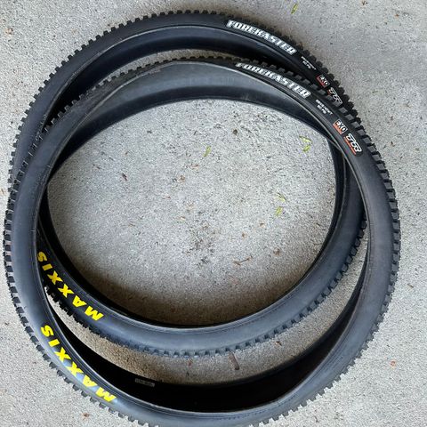 2 stk Maxxis Forekaster 29x2,40WT EXO (ubrukt)