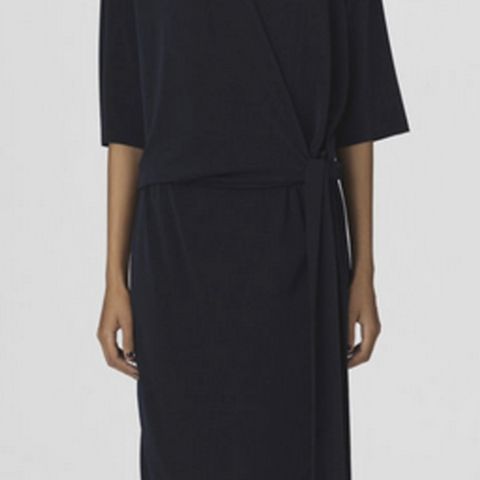 By Malene Birger Qizi Knelang Kjole BY MALENE BIRGER