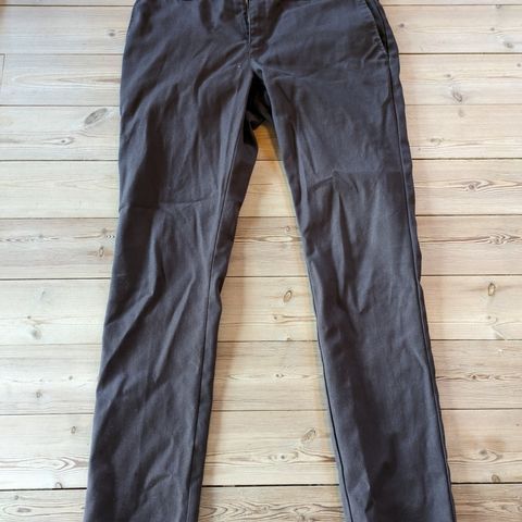 Dickies 872 brun 200 kr