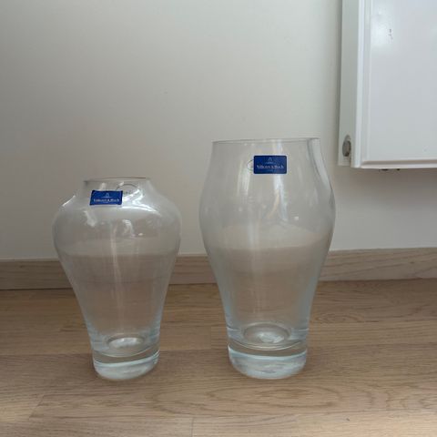 2 nye Villeroy & Boch vaser - håndlagde, 23 cm og 20 cm