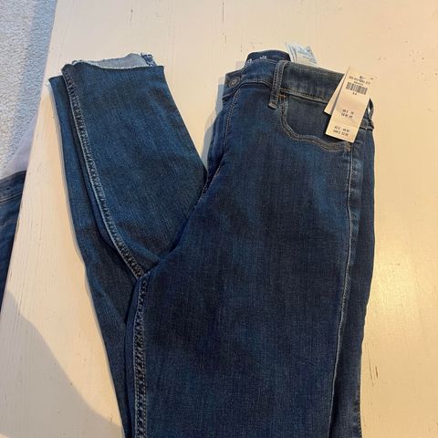 Ultra HighRise Jeans fra Hollister