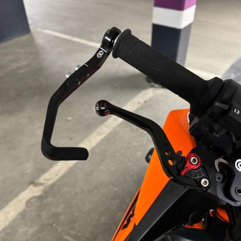 Bremsehendelbeskytter / brake lever guard