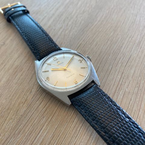 Omega Genève 135.041 til salgs