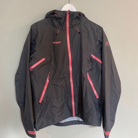 Bergans-jakke (tynn regnjakke)