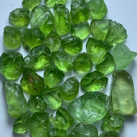 Eple 🍏Peridot  155Ct - 400kr Ct