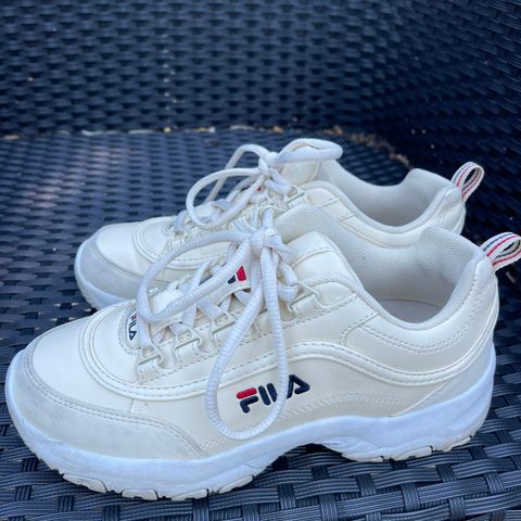 Fila sko str 36