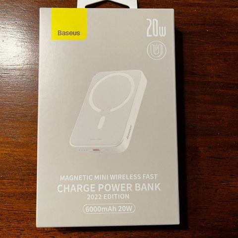 Baseus magsafe 6000mAh powerbank med trådløs lader til iPhone - hvit