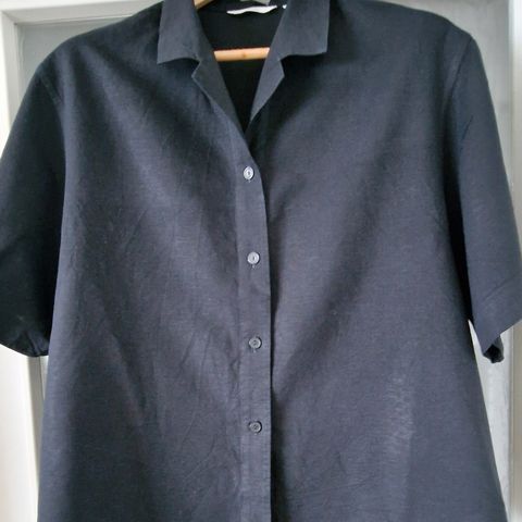 Svart lin cotton bluse