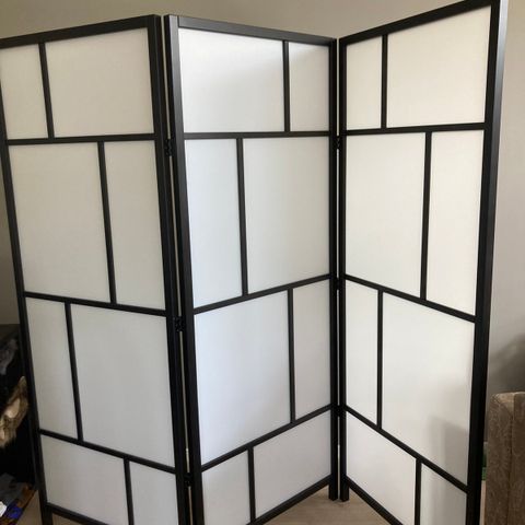 Room divider