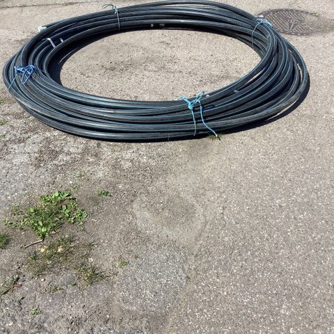 Vannledning 40 x 3,7 mm. 140 meter.