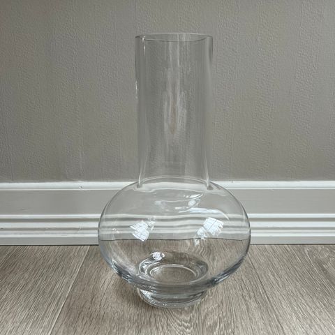 VASE (PENT BRUKT)