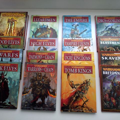 Warhammer Fantasy Battle bøker stykkevis, rabatt for kjøp av flere