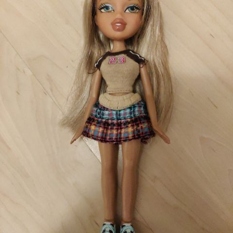 BRATZ Back to school cloe meget skjelden💙 SELGES HBO 🖤