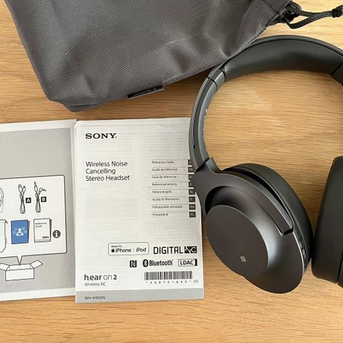 Sony trådløse hodetelefoner WH-H900N, svart