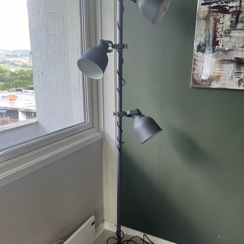 Hektar Gulvlampe fra Ikea