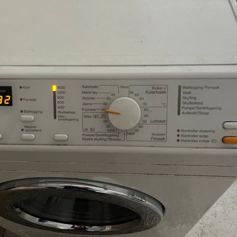 Miele Softtronic W3248 vaskemaskin til salgs