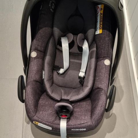 Maxi Cosi Pebble Pro iSize med base