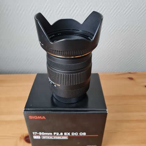 Sigma 17-50 mm f 2,8 EX DC OS HSM for canon