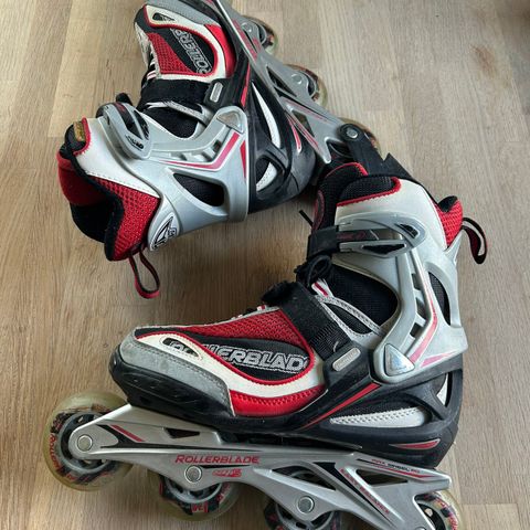 Rollerblades str 40, pent brukt