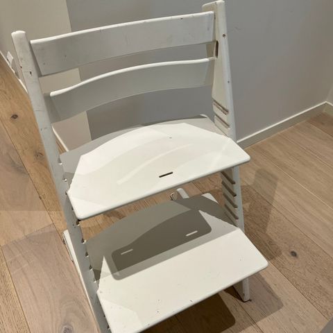 Stokke Tripp trapp stol selges