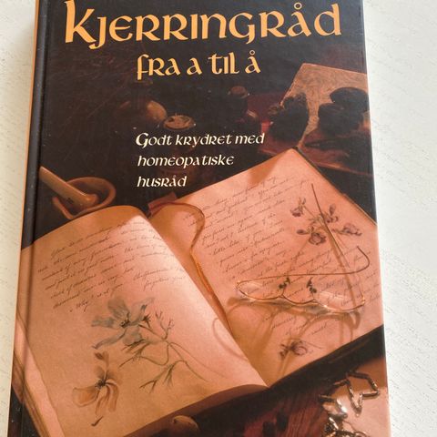 Kjerringråd fra a til å - Aksel Gjerstad