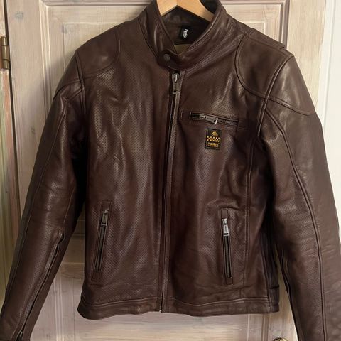 Helstones brown leather jacket str L