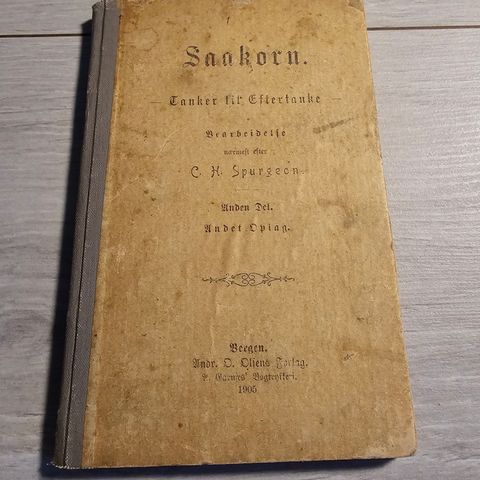 Antikvarisk bok "Sund Sans"