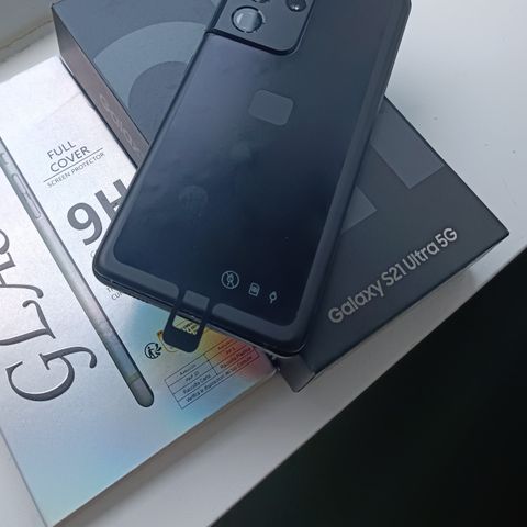 Samsung Galaxy S21 Ultra 5g/ 128 GB ( phantom black )