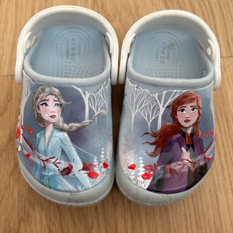 Elsa og Anna Crocs str 25