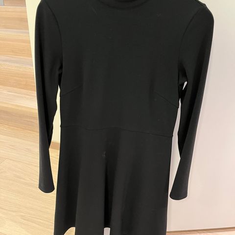 Kjole fra H&M basic