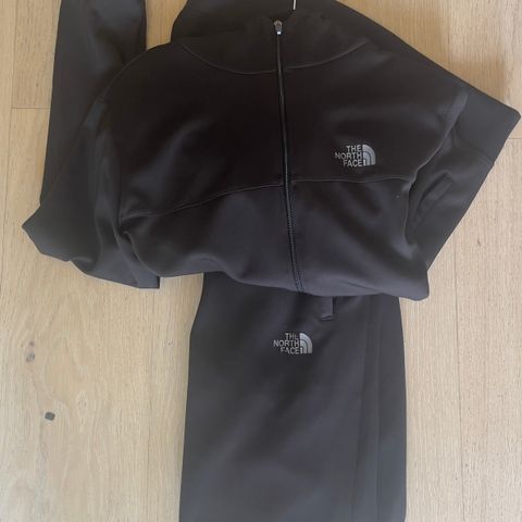 The north face tracksuit