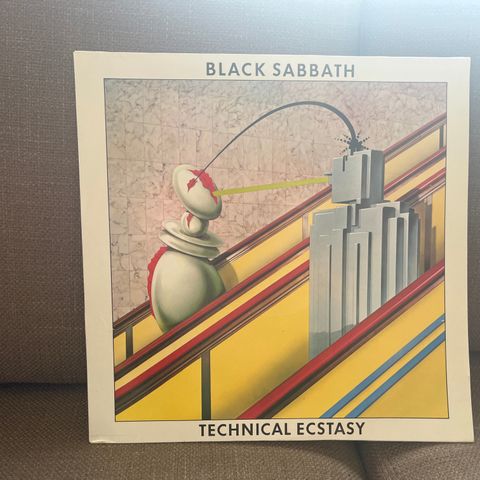 Black Sabbath – Technical Ecstasy