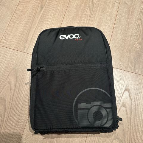 Evoc CB 12L kamera bag.