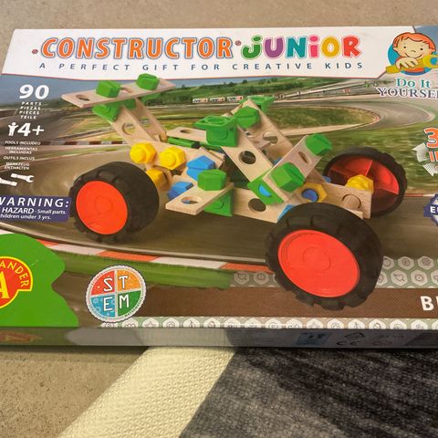 Constructor junior