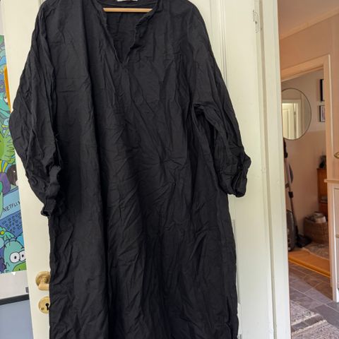 Deilig svart bomullskjole tunika, lite brukt, 5 XL