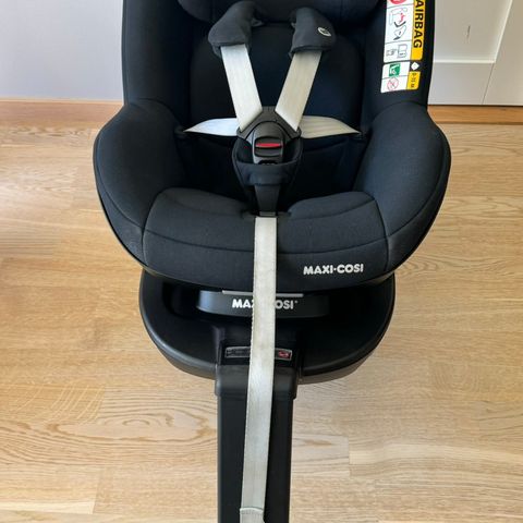 Som ny Maxi Cosi Pearl 2 I-size + Family Fix 3 Base