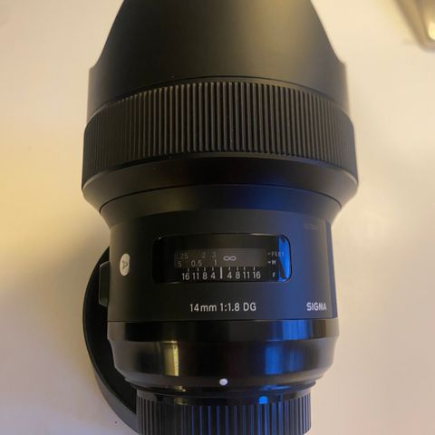 Pent brukt Sigma 14mm 1.8 DG Nikon-F mount