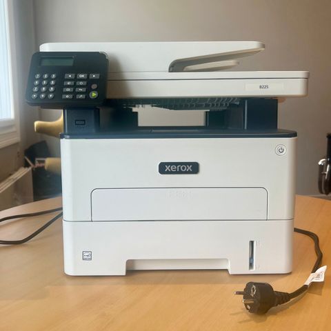 Printer - Xerox B225 - lite brukt