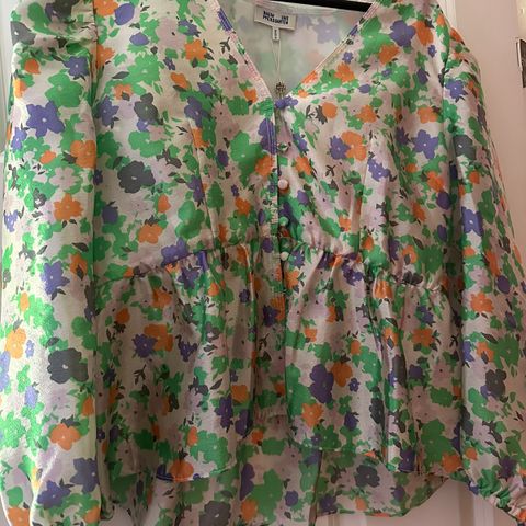 Superfin bluse fra Baum und Pfergarten, str L