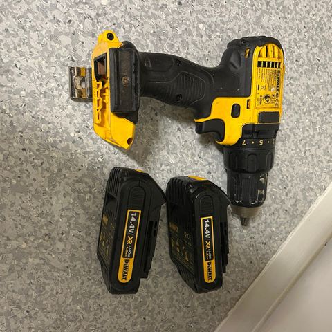 Dewalt DCD 730