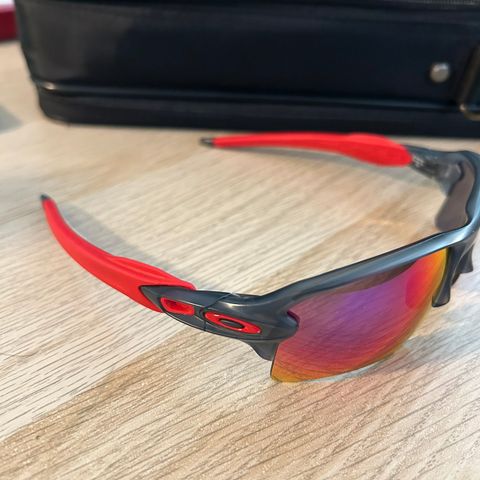 Oakley Prizm - solbriller