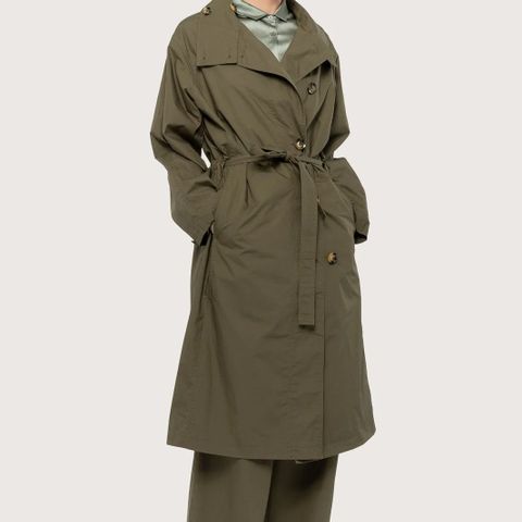 Cathrine Hammel poplin high collar grønn trenchcoat str M