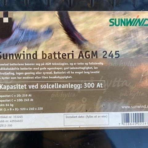 Sundwind solcellebatteri. AGM 245. 300 At