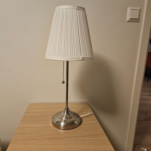 2 stk Ikea Årstid bordlamper